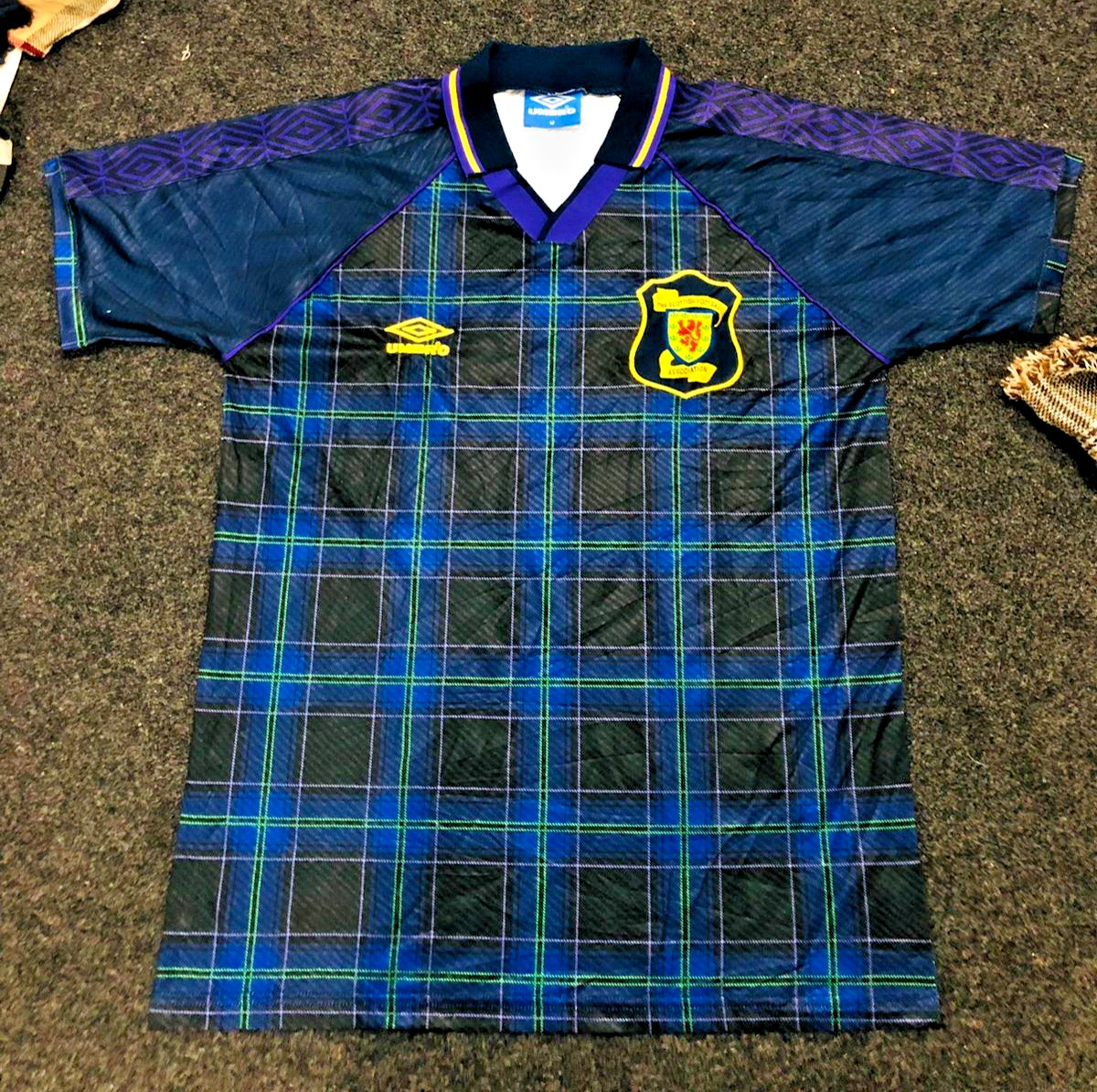 Scotland 1994 – 1996 Home football Umbro Jersey
