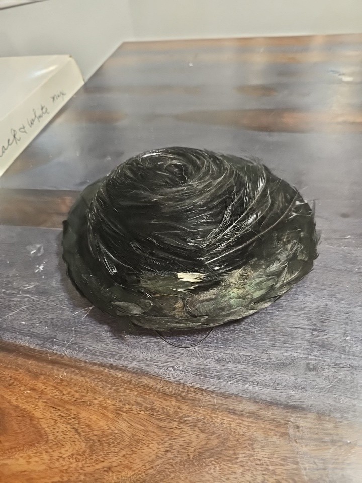Vintage 1940s Glamorous BLACK Wool And Feather Hat By Lancaster. Made In USA
