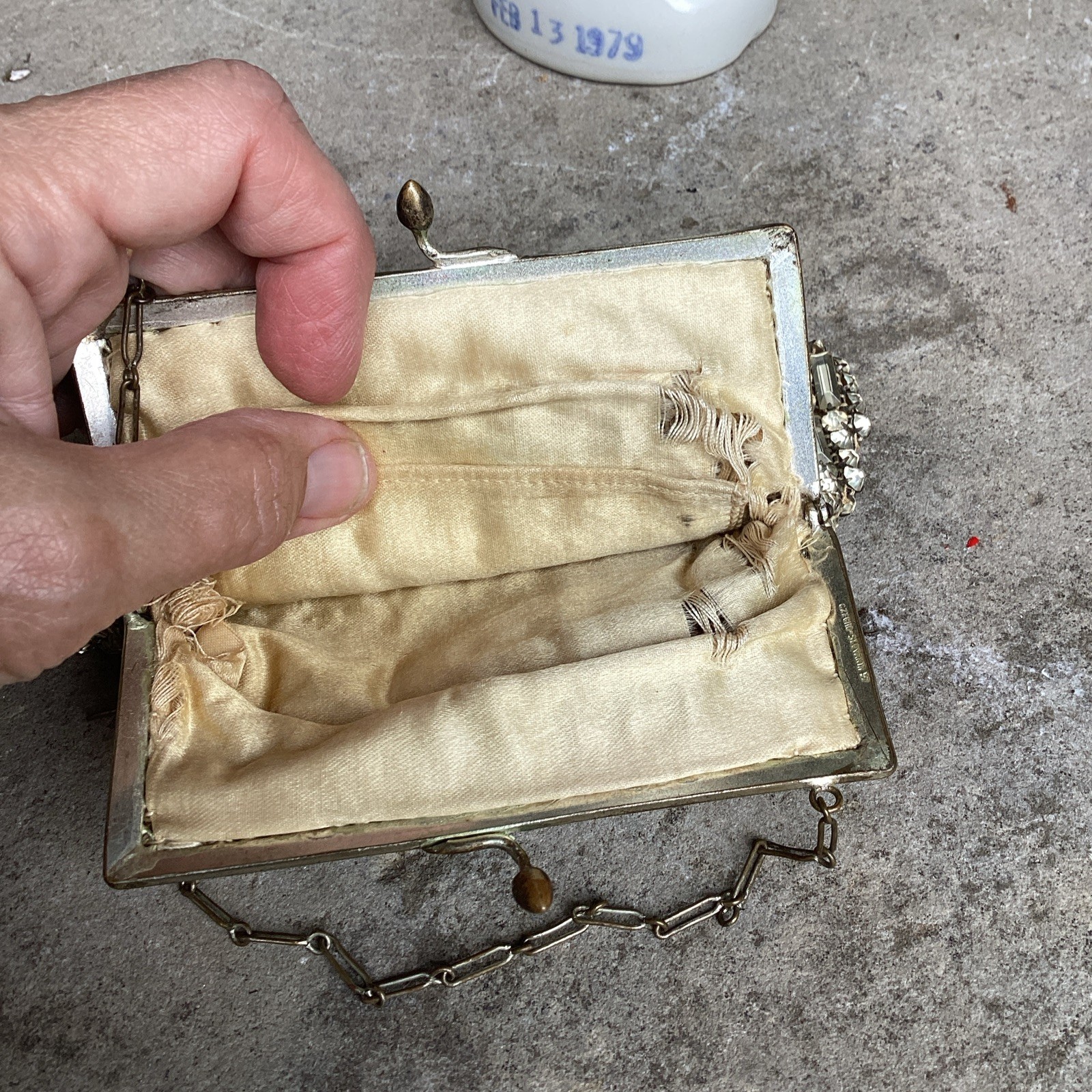 VINTAGE CZECHOSLOVAKIAN RHINESTONE LADIES EVENING BAG COMPLETE SIGNED 57