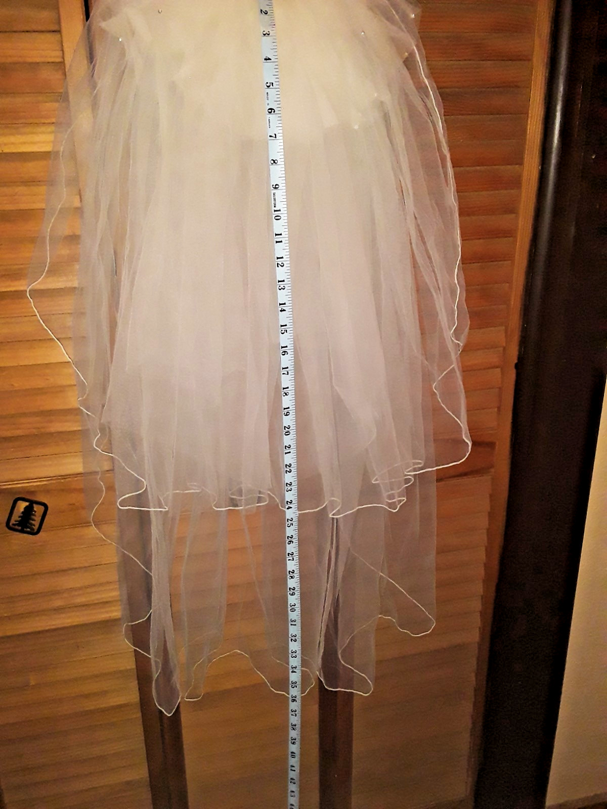 Vintage Wedding Veil Blusher Tulle White Pearls Irridescent Sequin Crown 36″