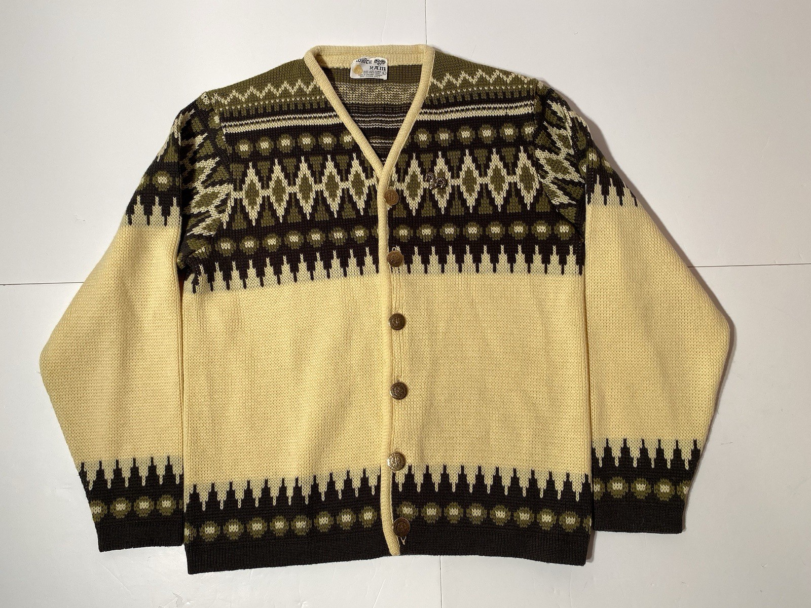 Vintage COHISE RAM 100% Virgin Wool Cardigan Sweater 1970s Made in Canada Size L