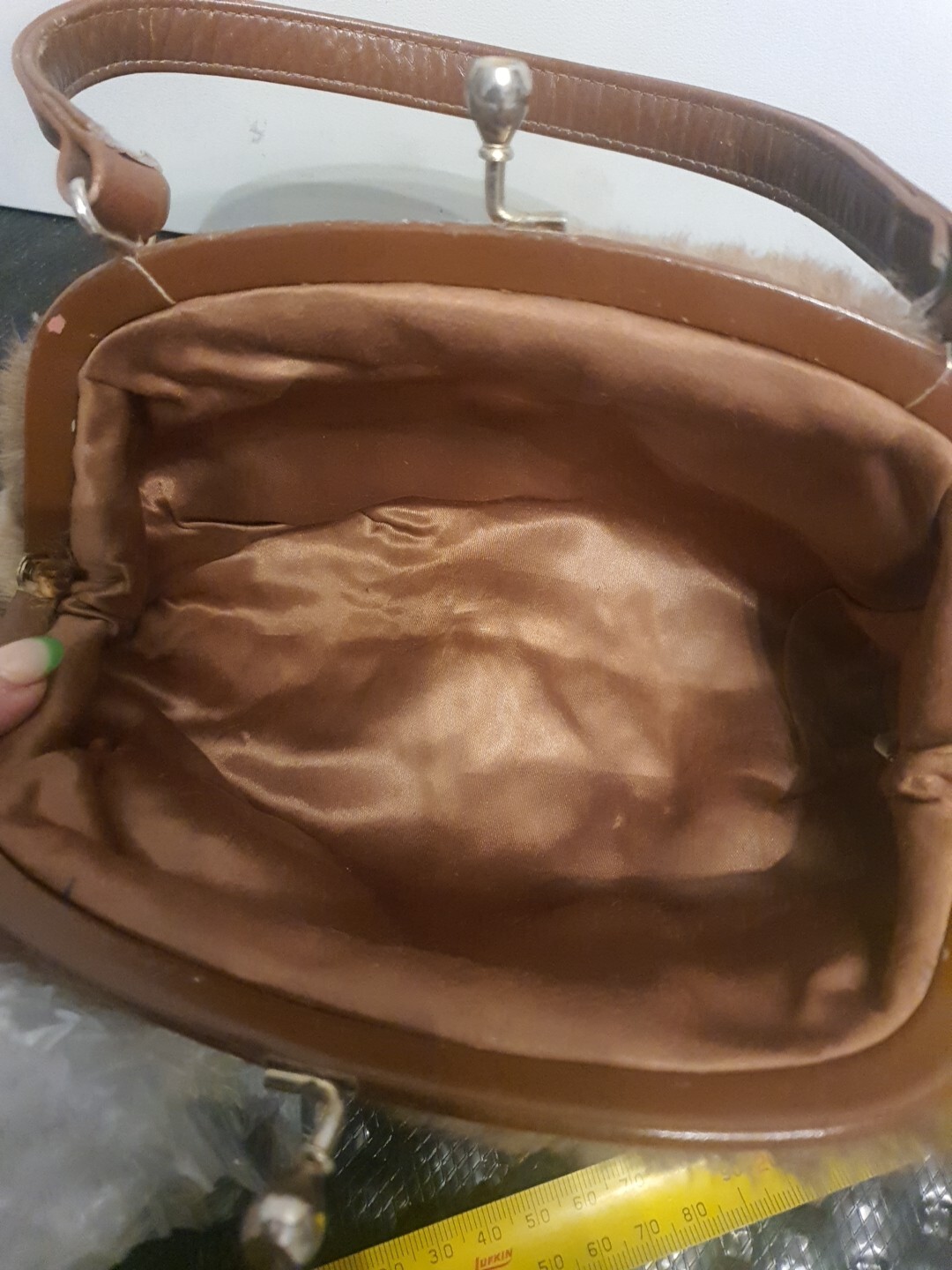 Vintage genuine kangaroo fur hide hand bag 25 X 16cm V G COND b15