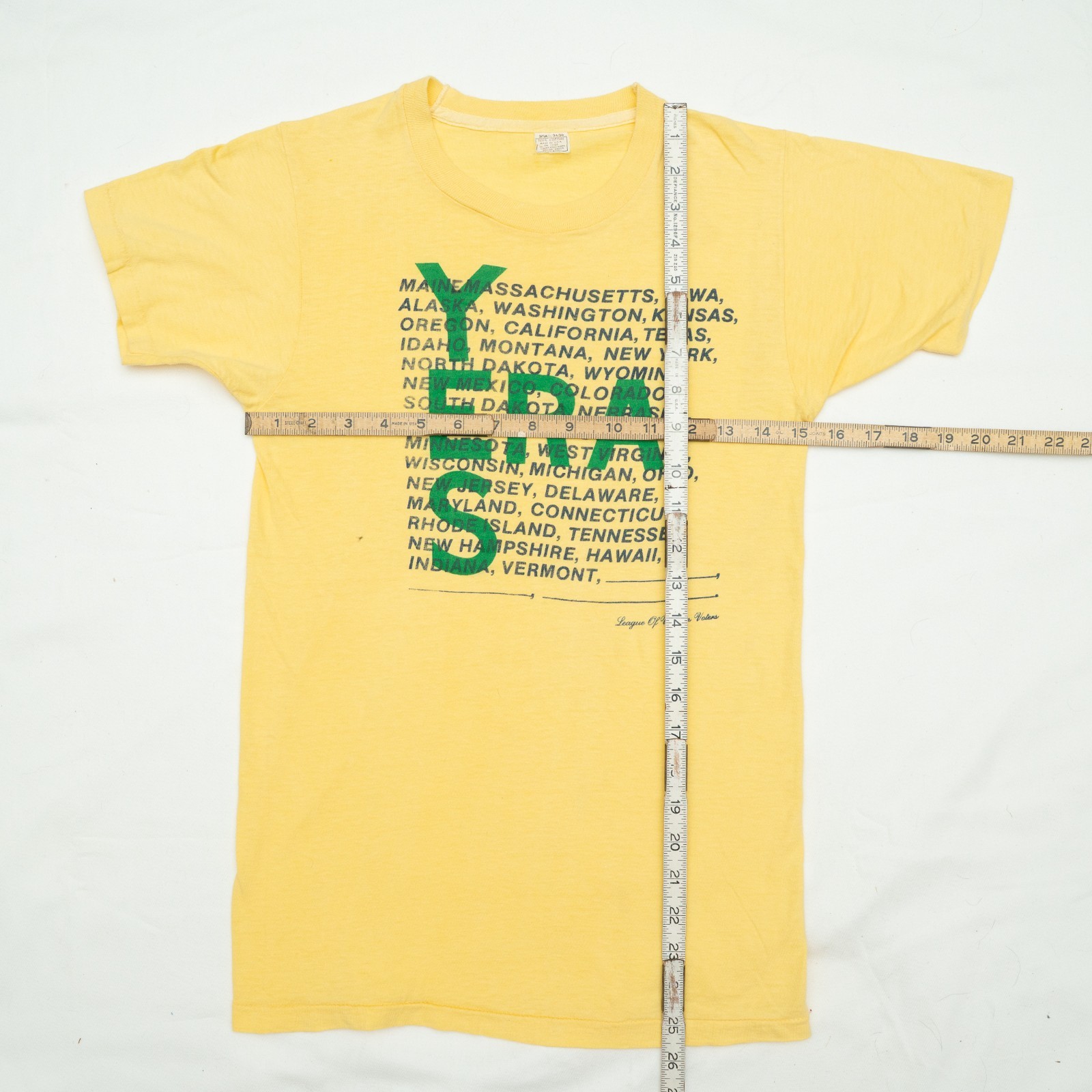 Vintage 70s Equal Rights YES ERA Shirt Size S Womens League of womens voters