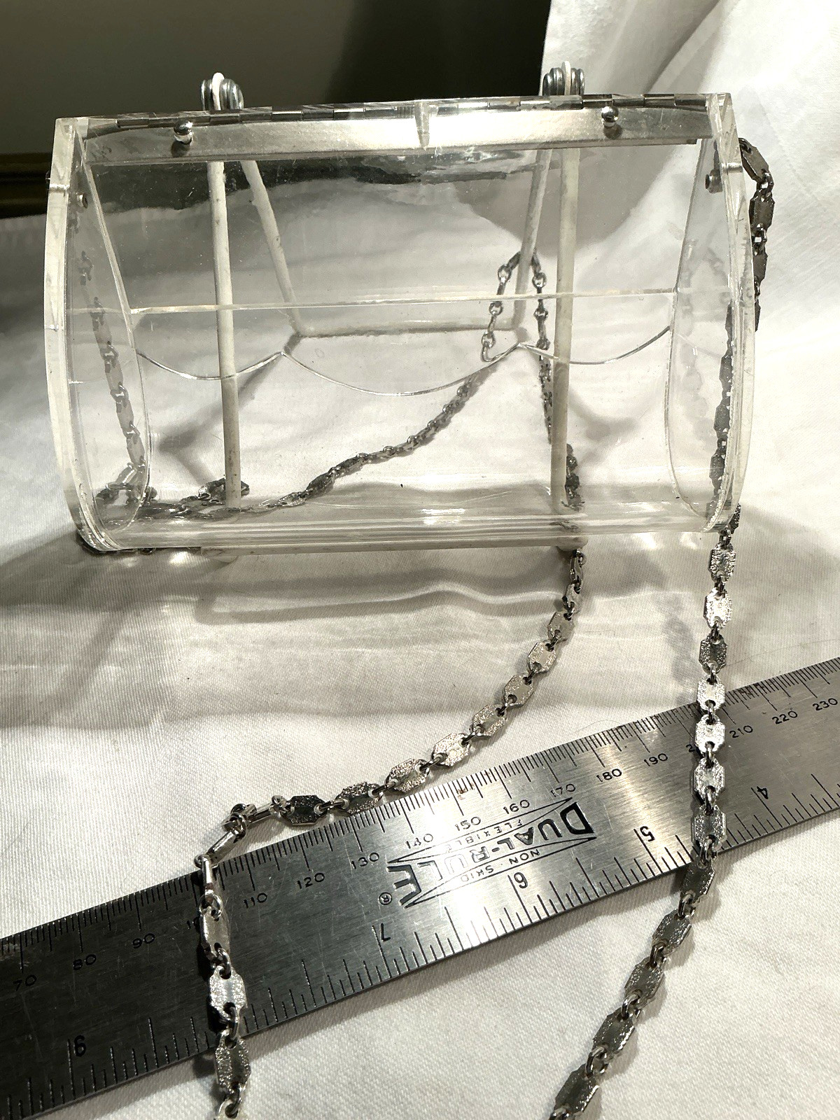 Vintage Clear Plastic Shoulder Evening Bag Silver Chain 21″ Drop Excellent
