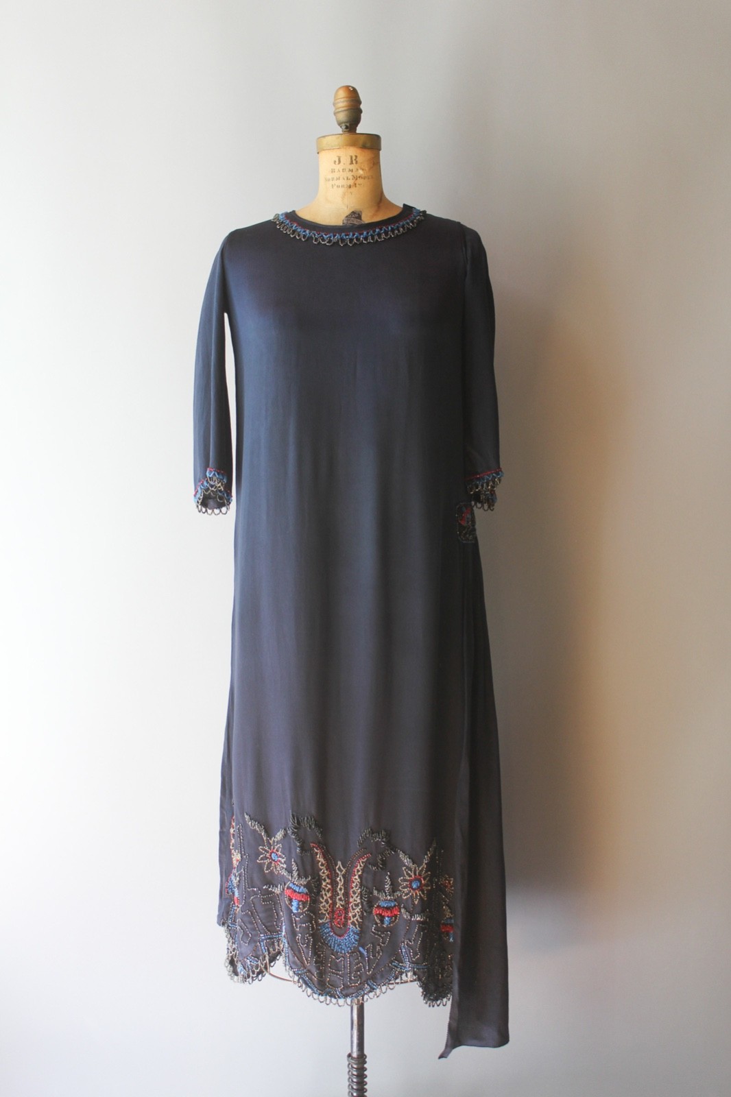 Antique 1920s Art Deco Beaded Dress w/ Side Swag VG Condition! Vintage 20s Dress