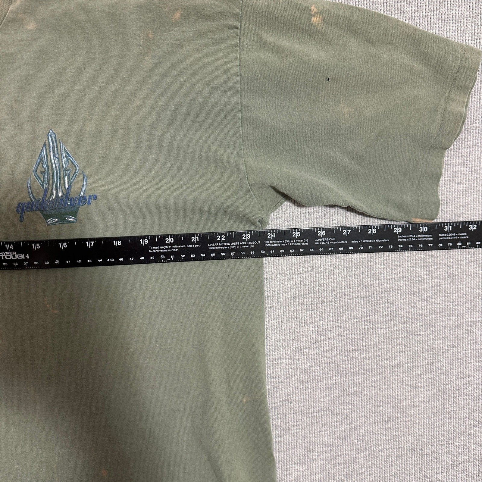 Vintage Quiksilver T-Shirt Green Bleached Distressed 90s USA Made Mens Size XL