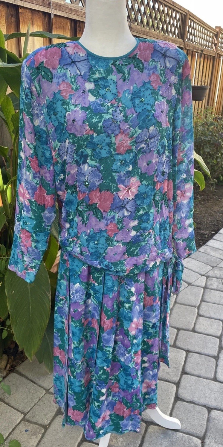 VTG Diane Freis 100% Silk Set of 2 Top & Skirt Vibrant Multicolor Beads Sequins