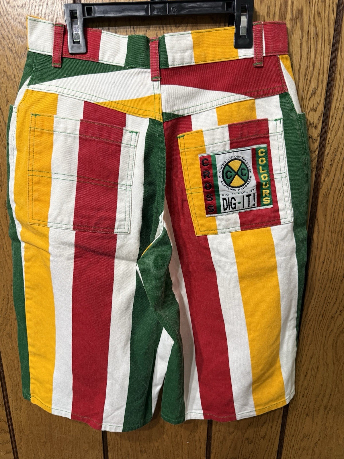 Vintage 90’s Cross Colours Jean Shorts (29)