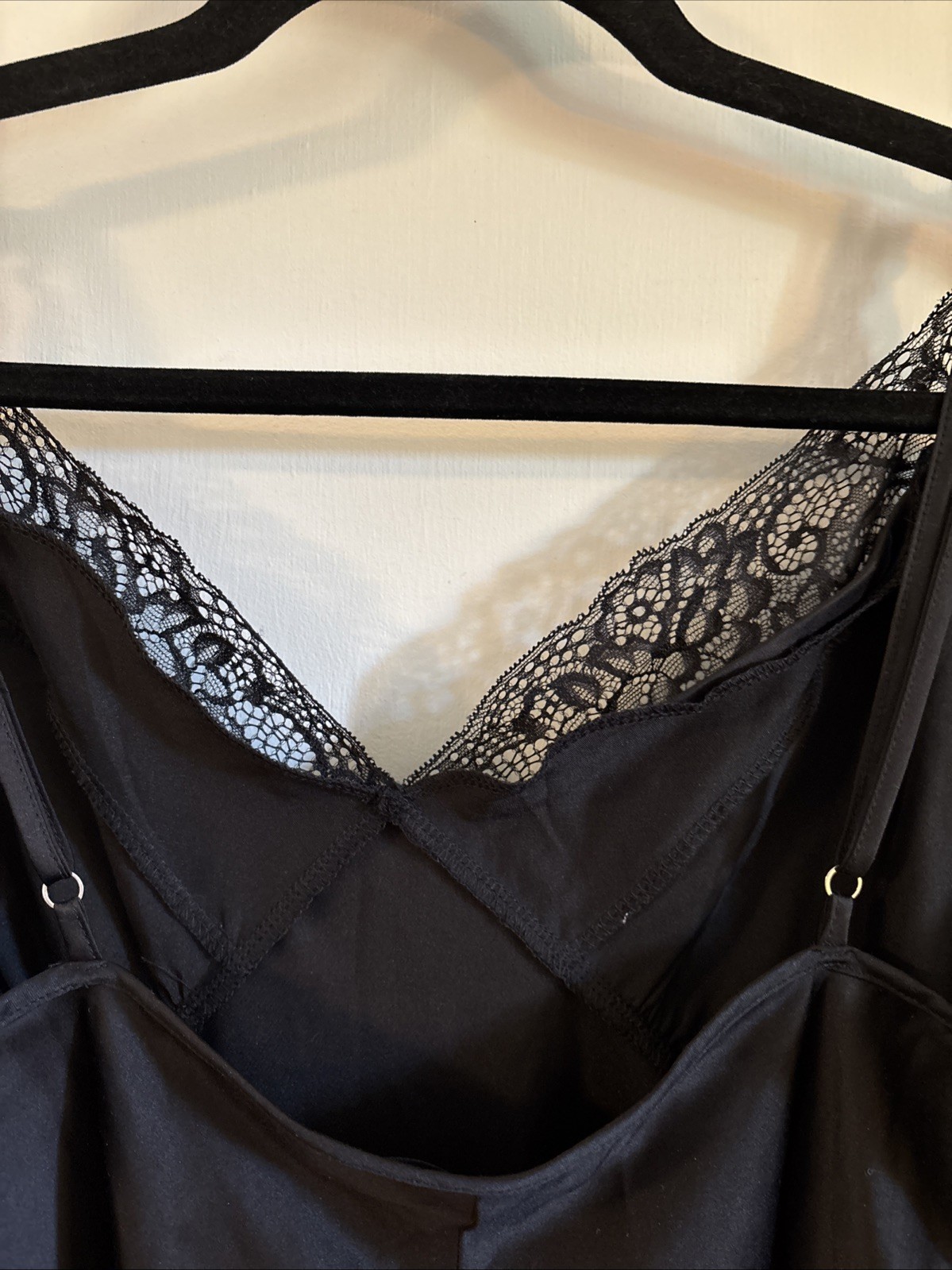NEW Black Lace And SATIN NIGHTGOWN 1X Full Slip Dress 27.5” Long NWT