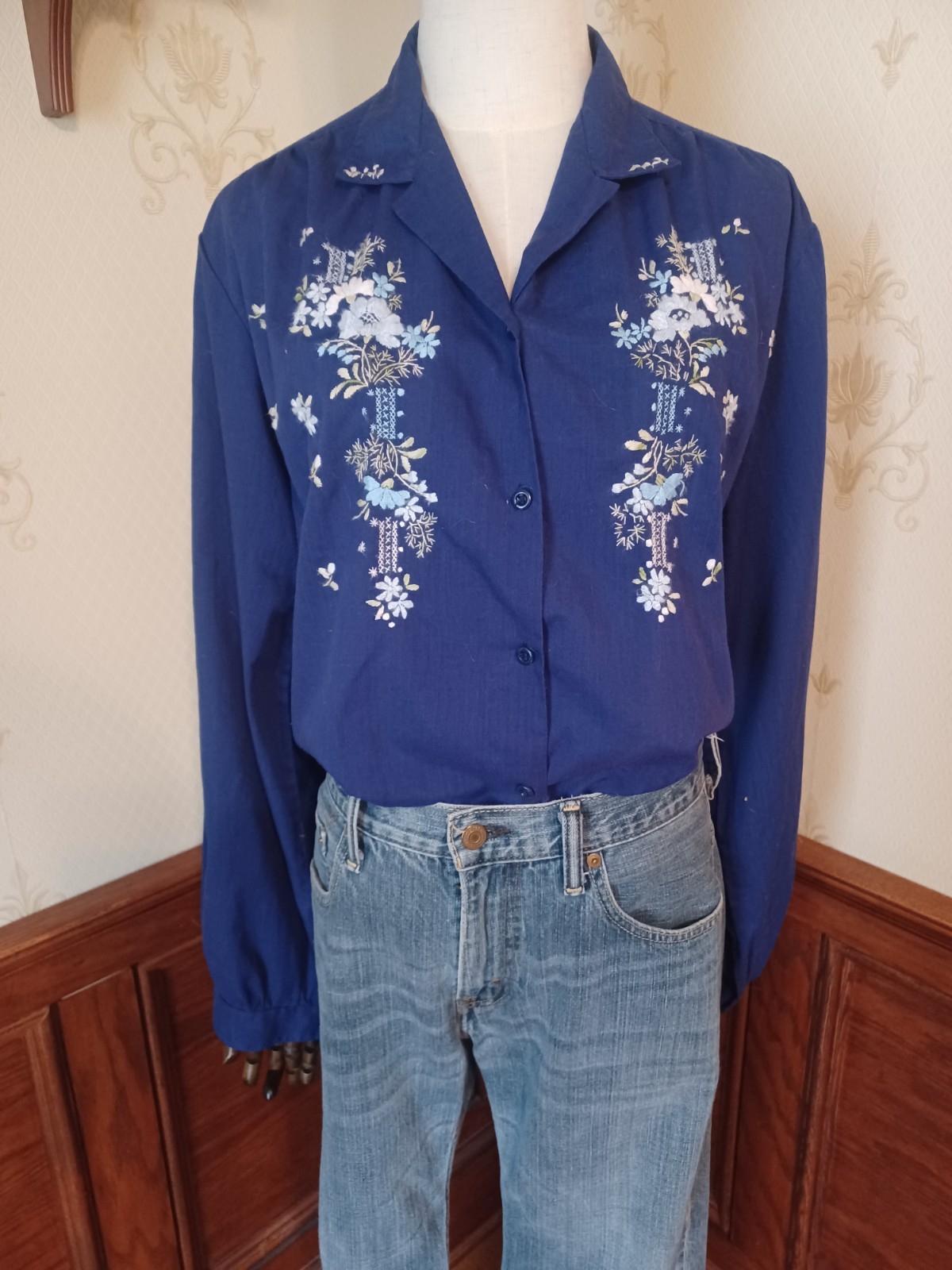 Vintage 1960s/1970s Blue Hand-Embroidered Boho Hippie Button-Front Shirt