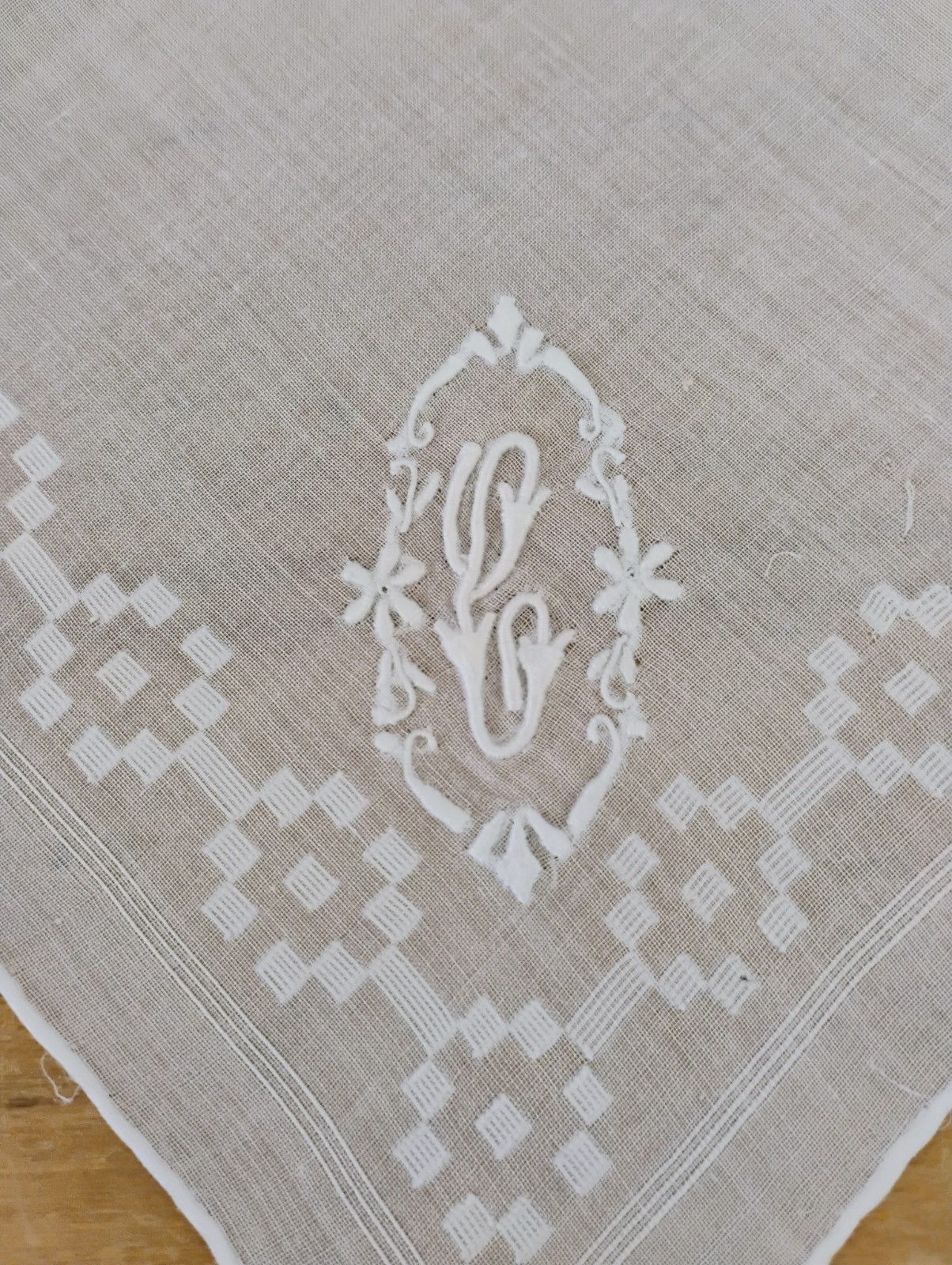 Vgt C Monogram White Embroidery White Cotton Hankie Handkerchief