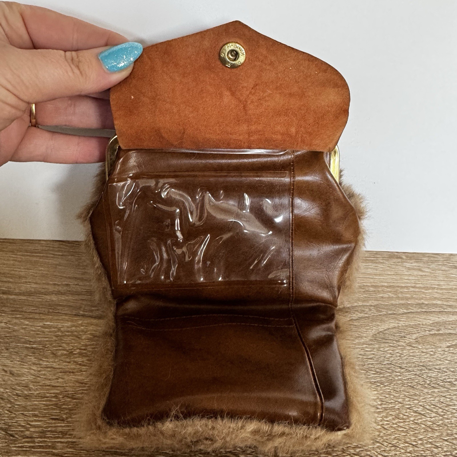 Kangaroo Fur Coin Purse Wallet Australia Souvenir Leather Vintage Gold Tone