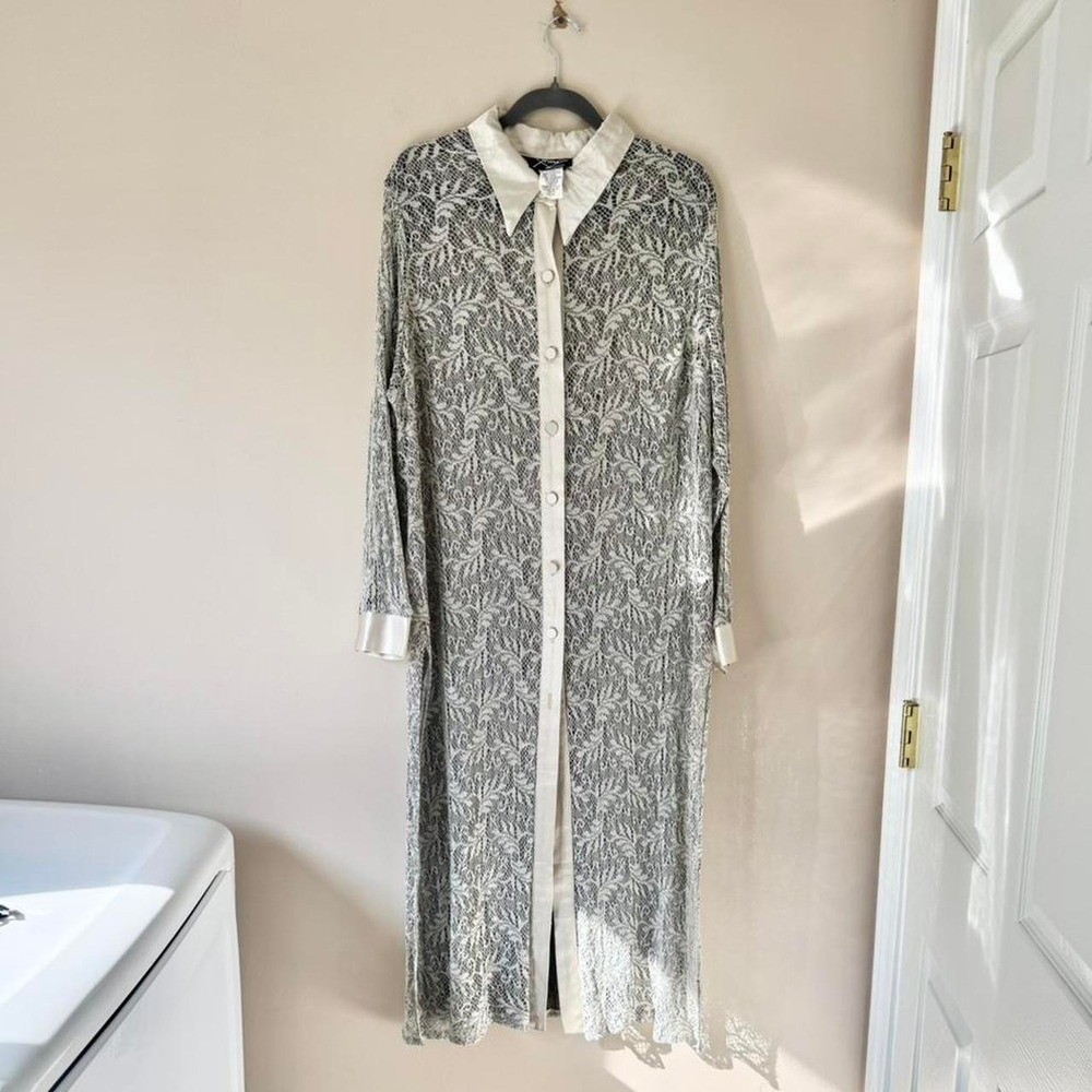 80 / 90s Silver Lace Dress satin collar covered buttons midi maxi long sleeve