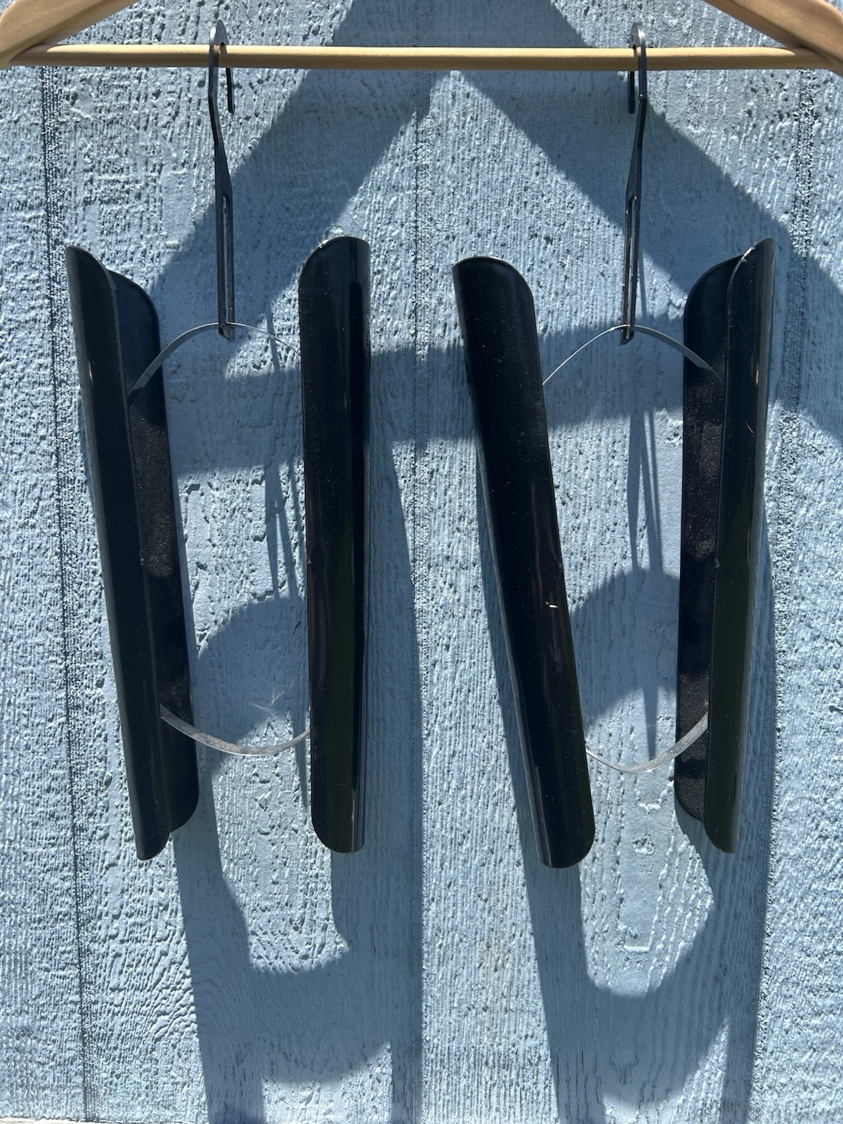 Austin-Abbott: Black Plastic Boot Shapers/Trees w/Hanger Hook – 1 Pair – 12”