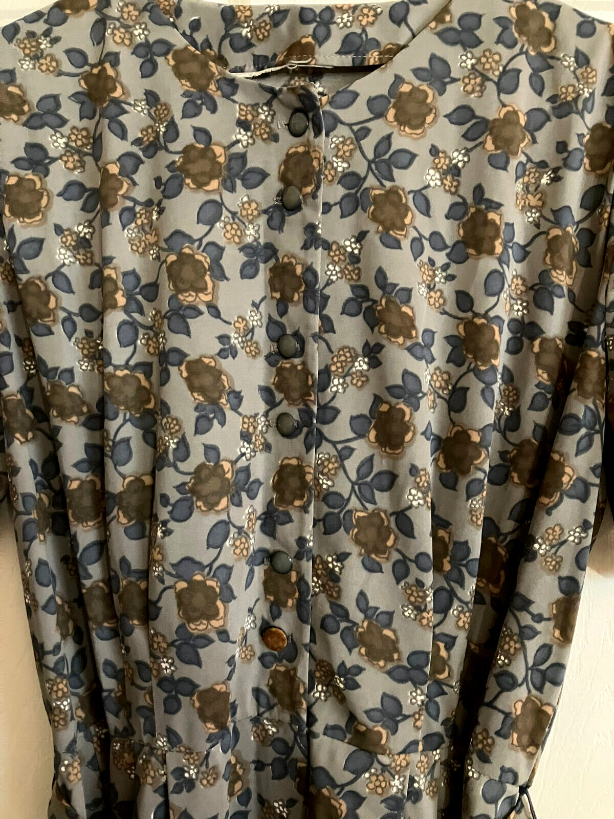 Vintage Sage Green Khaki DRESS w/ Belt, Ocher, Brown & White Flowers, Size M/L